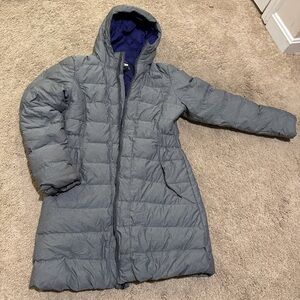 The North Face Women's Gray Puffer Jacket